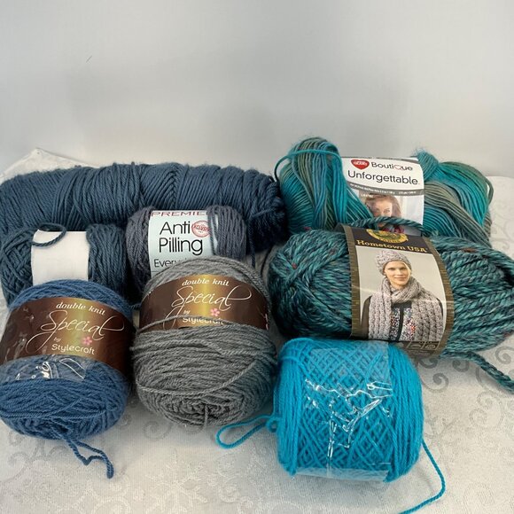 Assorted Green/Blue Yarn Bundle: Stylecraft Double Knit Premier Anti Pilling Red - Picture 1 of 7